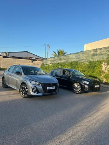 Location de voitures Peugeot 208 WW