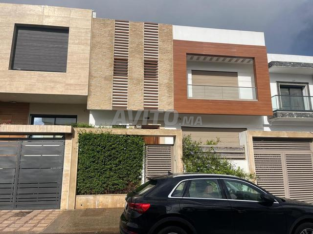 VILLA DE LUXE À VENDRE À MOHAMMEDIA