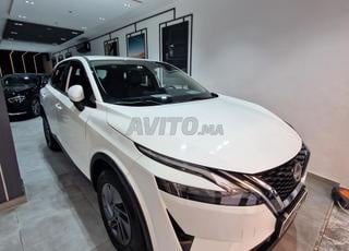 نيسان قاشقاي