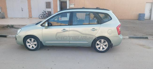 Kia carens