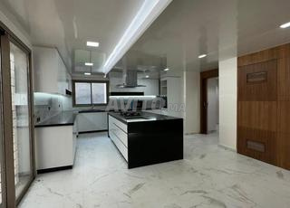 Villa de prestige à louer–Hay Riad