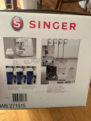 Machine surjeuse d'occasion utilisée deux fois