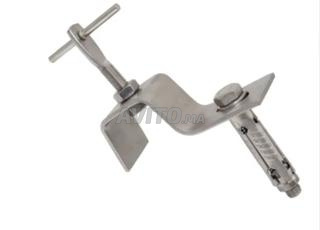 إكسسوارات تثبيت الرخام