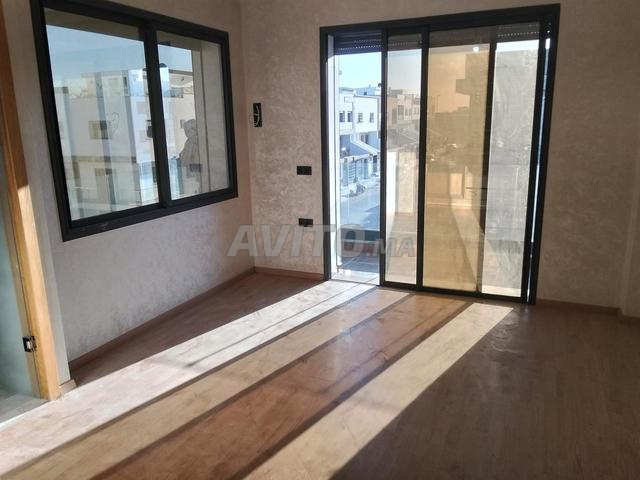 Étage villa vide haut standing