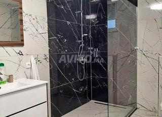 كابينة دش للحمام