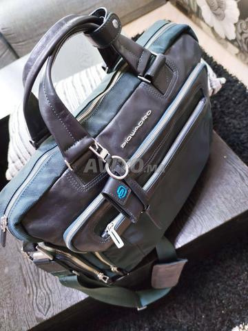 حقيبة كمبيوتر محمول Piquadro