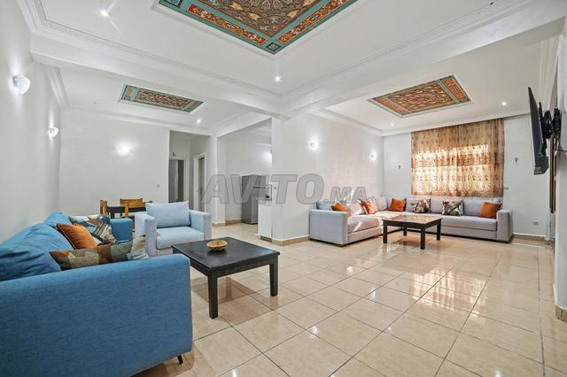 Founty - Café Arôme de Paris - À louer à la nuit