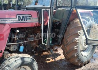 Massey Ferguson 275