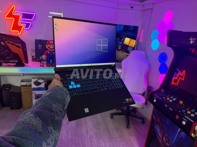 Asus TUf 2025 Ryzen 9 8940HX Rtx 5070 16GB 1TB