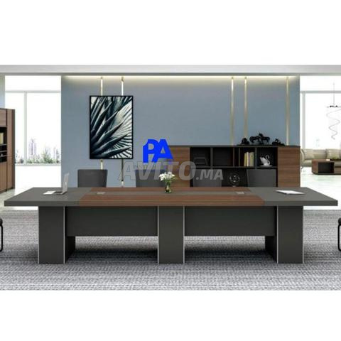 تجهيزات مكتبية، تجهيز قاعة اجتماعات