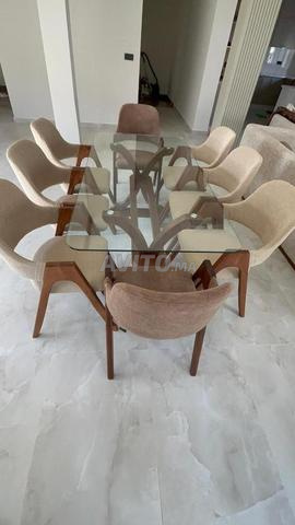 طاولة غرفة الطعام marion مع 8 كراسي