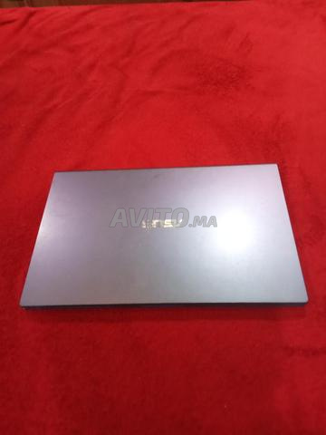 بيع جهاز كمبيوتر محمول بحالة جيدة بدون لوحة أم