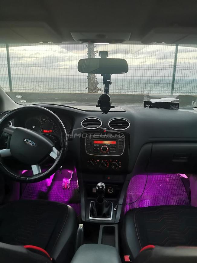  Ford Focus Ghia