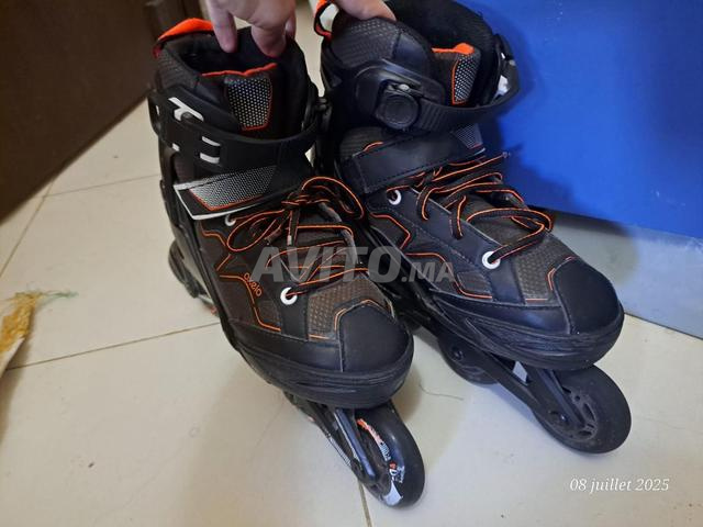 زلاجات رياضية ذات جودة عالية بمقاس 37 38 39