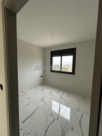شقق للبيع بسعر ممتاز جدا وموقع مناسب جدا - 2