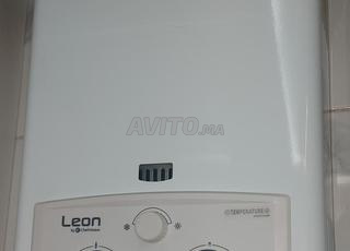 سخان غاز جديد بحالة جيدة جدا