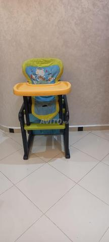 Chaise pour enfants avec table - 2