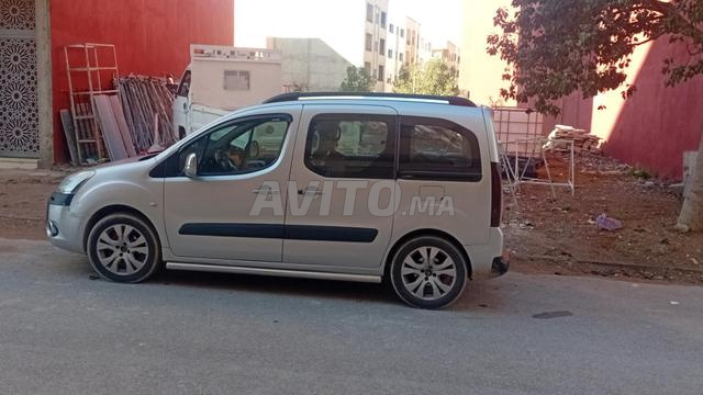 بيع سيارة مستعملة نقية - 2