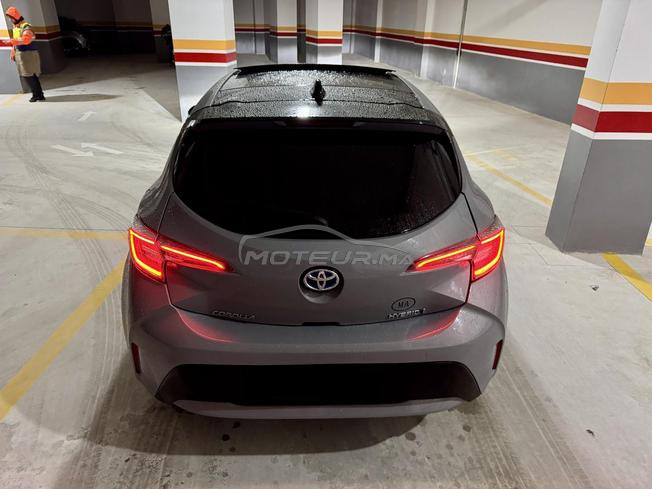 TOYOTA COROLLA S HYBRID