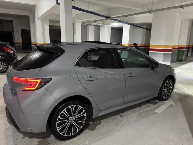 TOYOTA COROLLA S HYBRID