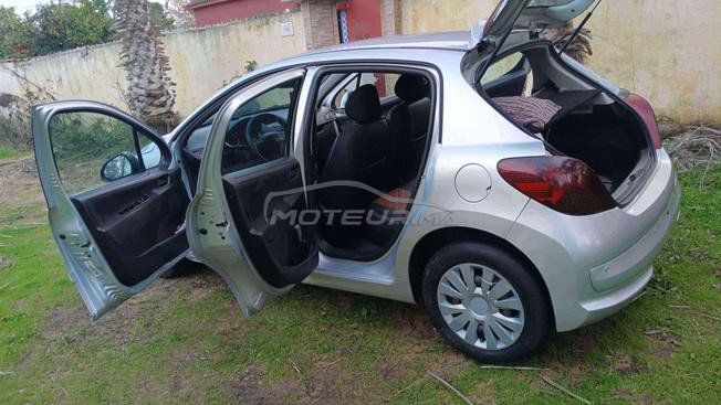 Peugeot  207 