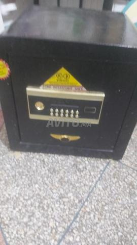 خزنة حديدية للبيع