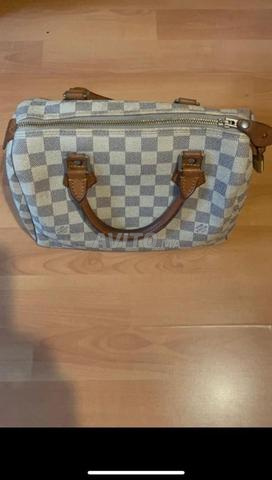 حقيبة لويس فويتون سبيدي