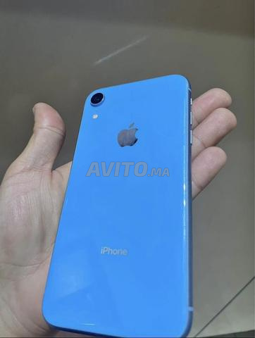 آيفون XR رسمي 128 جيجابايت لم يفتح أبدا