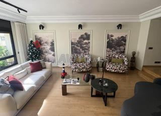 شقة للبيع 172 متر مربع في الدار البيضاء 2 مارس