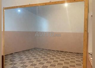 Grand miroir mural 270x220 cm, clair, à vendre