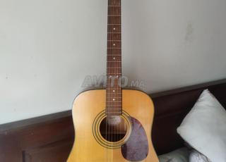 جيتار صوتي كورت