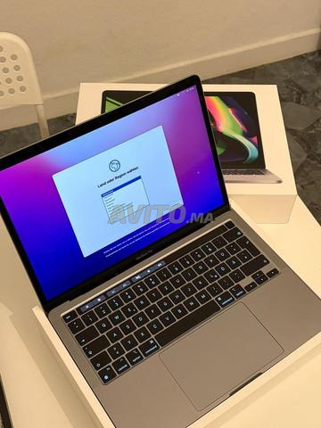 MacBook Pro 13 2022 8GB RAM 512GB SSD Space Grau