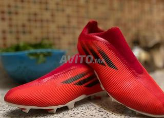 Chaussures de foot neuves