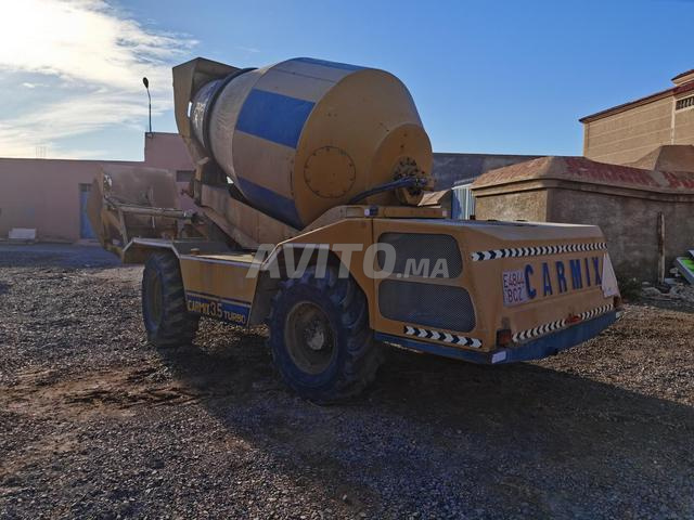 خلاطة خرسانة ذاتية التحميل Carmix 3.5 Turbo