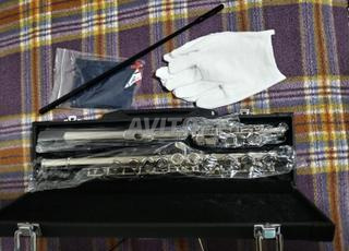 Flûte Traversière NEUVE 16 trous