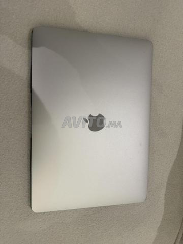 MacBook Pro 2017 13inch avec chargeur original