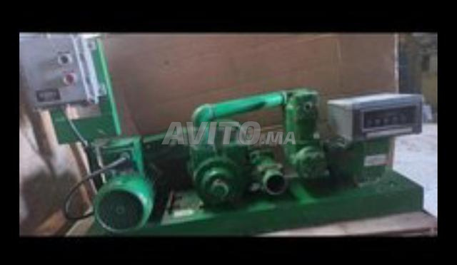 2 مجموعة مضخة كهربائية مع عداد للبيع.