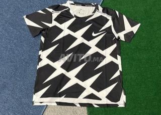 تي شيرت نايك للجري