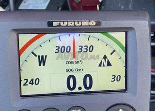 Furuno GP-33 GPS marin avec antenne GPA-017