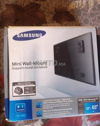 تلفزيون سامسونج حامل