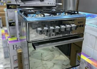 Fourneau avec four Inox, élégance et beauté