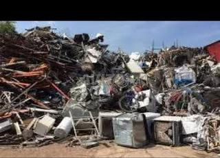 نشتري لافيراي والأشياء المستعملة والأثاث المنزلي