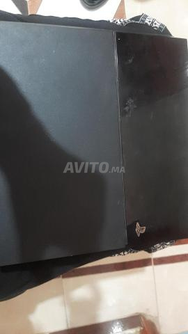 بلاي ستيشن 4 بحالة جيدة جدا