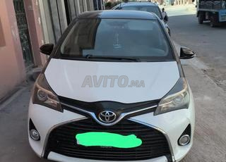 سيارة للبيع