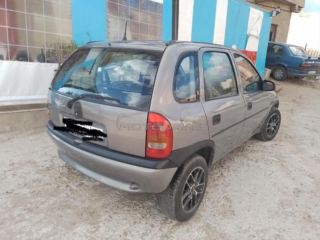 سيارة للبيع 