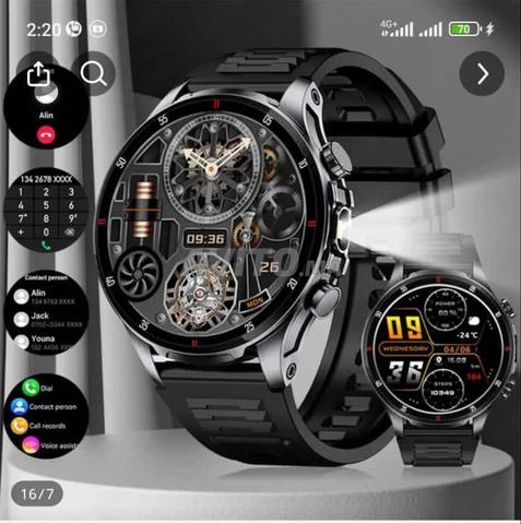 ساعة ذكية مع هاتف