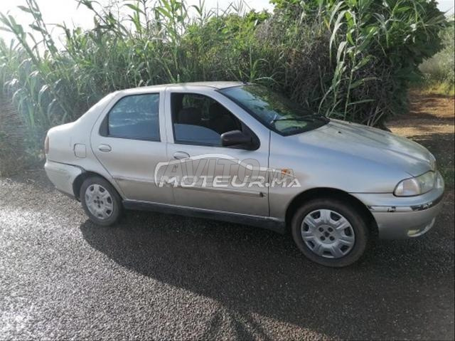 Voiture économique, propre, que Dieu la remplisse de bénédictions