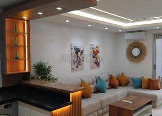 استوديو جميل