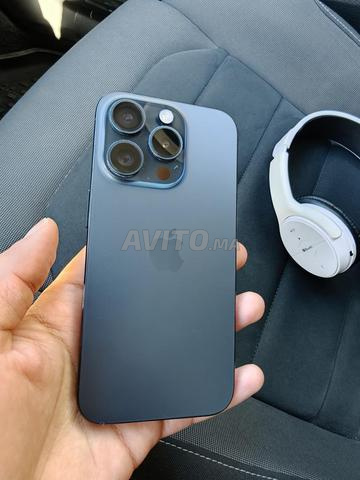 iphone 15 pro 128 gb في حالة جيدة جدا للبيع