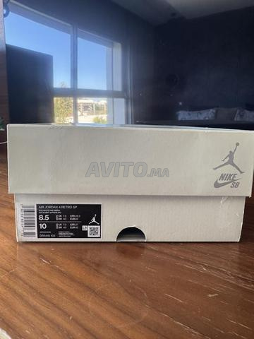 Vends une Nike SB X Air Jordan 4